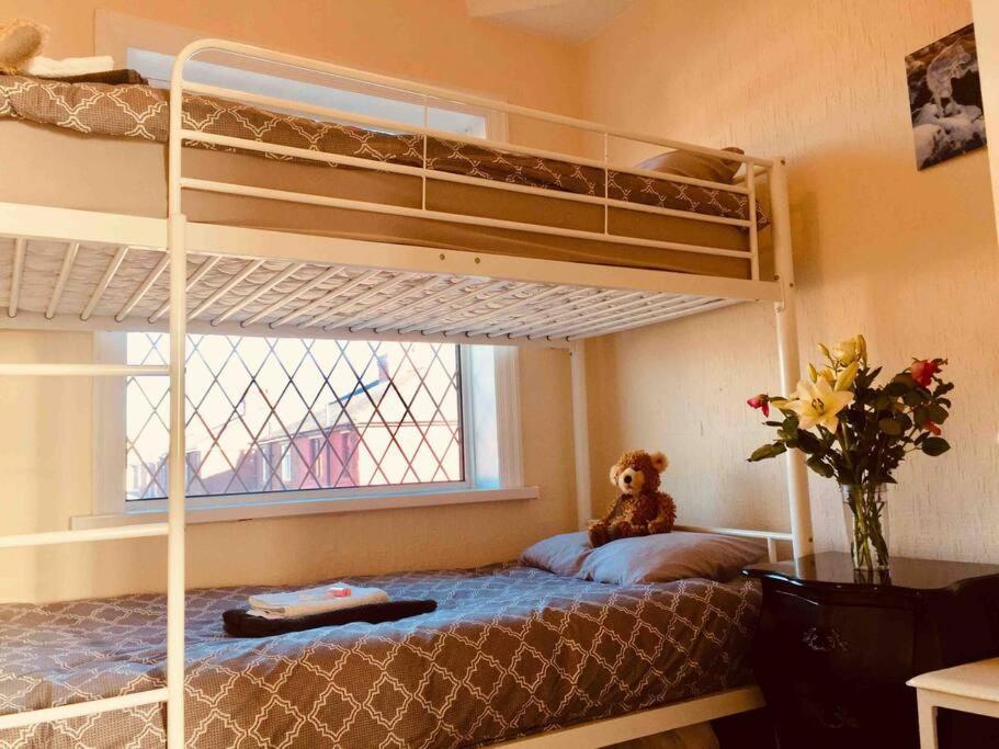 Villa 2 Bed Sleeps 6 Beach Retreat St Annes On Sea Lytham St Annes Exterior foto