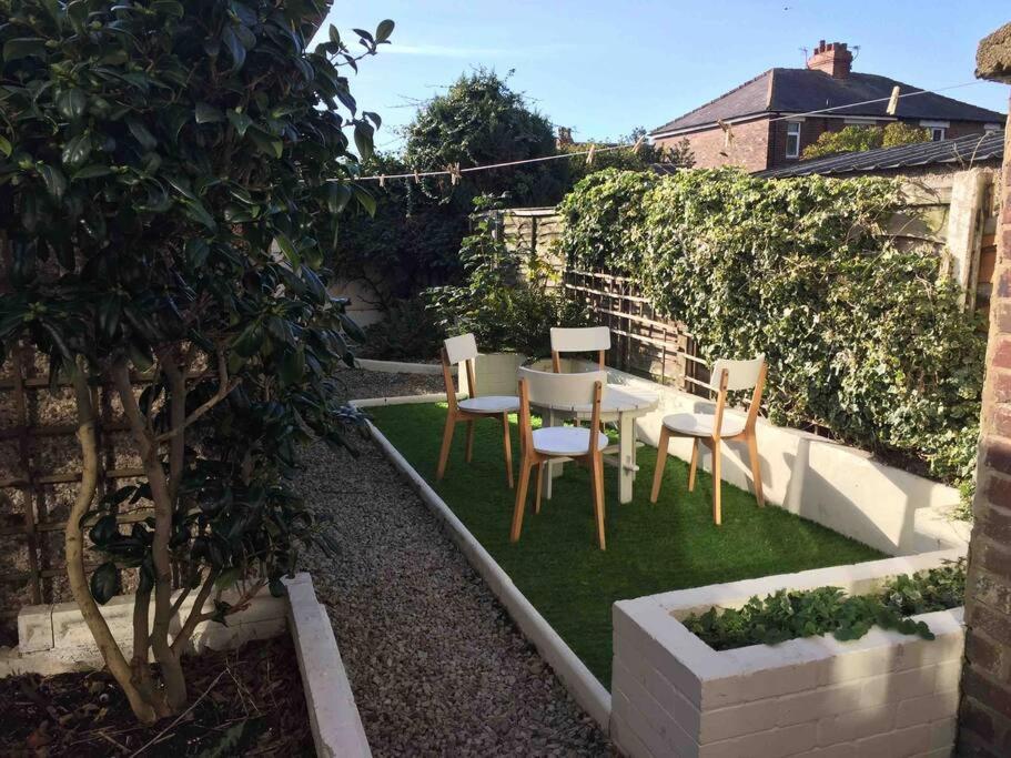 Villa 2 Bed Sleeps 6 Beach Retreat St Annes On Sea Lytham St Annes Exterior foto