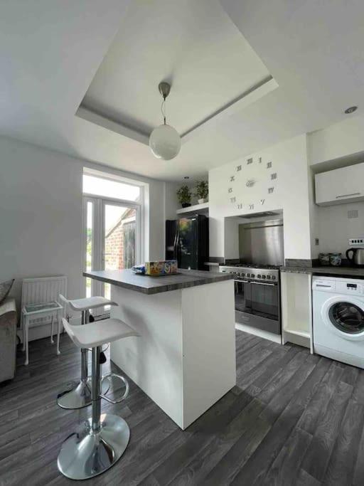 Villa 2 Bed Sleeps 6 Beach Retreat St Annes On Sea Lytham St Annes Exterior foto